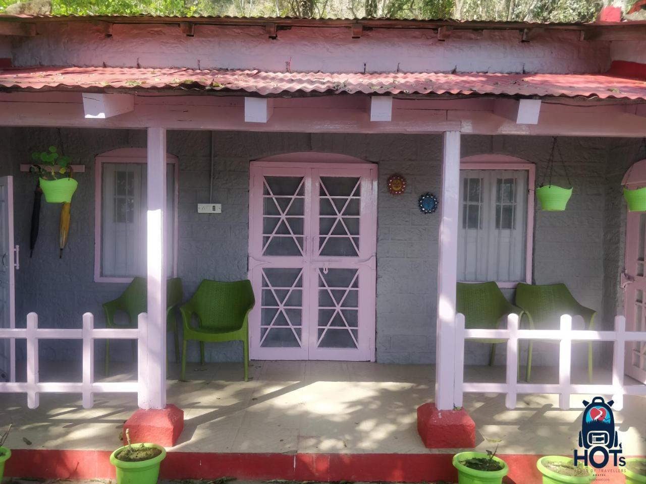 Hots Nainital Hostel Patwa Dunga Exterior foto